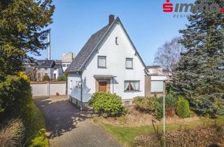 Einfamilienhaus kaufen in 52152 Simmerath, Kleines Einfamilienhaus mit Doppelgarage, Wintergarten und großem Grundstück