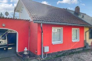 Doppelhaushälfte kaufen in 03205 Calau, Teilsanierte Doppelhaushälfte in Calau