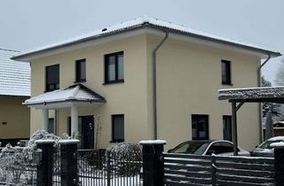 Villa kaufen in Altenburger Straße, 16515 Oranienburg, Schöne 5-Zimmer-Stadtvilla in ruhige aber zentrale Lage in Oranienburg, Baujahr 2021