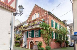 Haus kaufen in 54539 Ürzig, Großzügiges Patrizierhaus mit besonderem Charme und Geschichte für Individualisten in Ürzig/Mosel