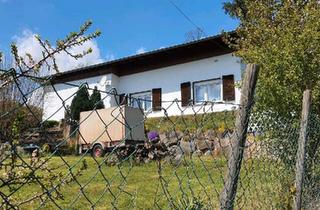 Haus kaufen in 56651 Niederzissen, Niederzissen - EFH Wohnhaus mit großem Grundstück in Niederzissen