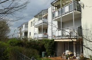 Wohnung kaufen in 73240 Wendlingen am Neckar, Wendlingen, schöne 3,5 Zimmerwohnung mit großem Balkon in Aussichtslage im 1. OG