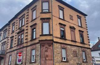 Wohnung kaufen in 76829 Landau (Stadt), 5-Zimmer-Dachgeschosswohnung mit Balkon in Landau