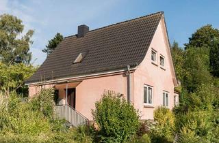 Haus kaufen in 24960 Glücksburg (Ostsee), Sanierungsobjekt auf schönem Grundstück in Glücksburg