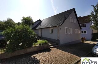 Doppelhaushälfte kaufen in 91611 Lehrberg, Zwei renovierte Doppelhaushälften mit sonnigem Garten