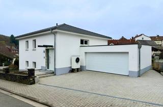 Villa kaufen in 66869 Kusel, Hochwertige Neubau-Stadtvilla mit Doppelgarage & Sonnenterrasse!