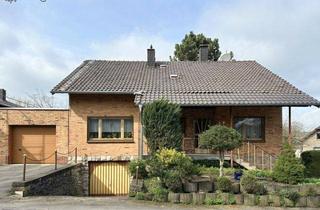 Einfamilienhaus kaufen in 52224 Stolberg, JÄSCHKE - Geräumiges Einfamilienhaus mit Potenzial in Gressenich