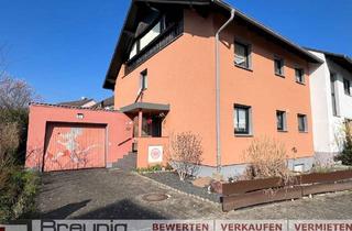 Haus kaufen in 63791 Karlstein, Renovierte DHH mit ausgebautem Spitzboden, zwei Balkonen, Loggia & Garage in Karlstein-Großwelzheim