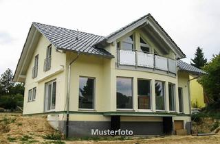 Einfamilienhaus kaufen in 86732 Oettingen, Einfamilienhaus mit Carport