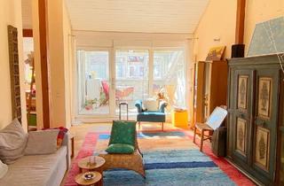 Loft kaufen in 67063 Ludwigshafen, Wunderschöne und gemütliche 2-3- Zimmer-Dachgeschosswohnung mit Wintergarten und sehr viel Flair