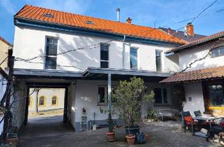 Haus kaufen in 67271 Kindenheim, Kindenheim - Ehemaliger Winzerhof mit Nebengebäuden