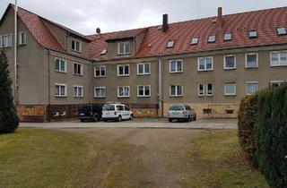 Wohnung kaufen in 06449 Aschersleben, Aschersleben - 3-Zimmer-Eigentumswohnung mit Keller und Garage.Modernisiert.