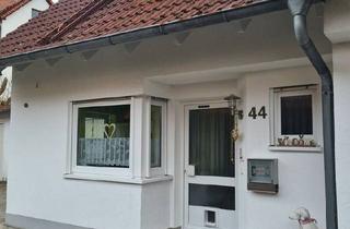 Haus kaufen in 87740 Buxheim, Buxheim - Freundliches modernisiertes Haus mit Garage zu verkaufen