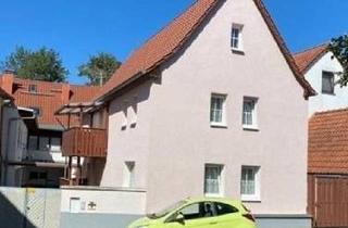 Haus kaufen in 61200 Wölfersheim, Wölfersheim - In ruhiger Wohnlage befindet sich dieses Anwesen mit eigenem Innenhof