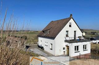 Einfamilienhaus kaufen in 54570 Kirchweiler, Kirchweiler - 3 für 1- Interessantes Immobilienangebot inkl. 2er Baugrundstücken