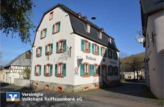 Haus kaufen in Hauptstraße 25, 54472 Veldenz, Altes Rathaus in Veldenz - Denkmalschutz