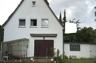 Haus kaufen in 51375 Schlebusch, Waldsiedlung, Leverkusen-Schlebusch: Haus mit Potential und großem Grundstück