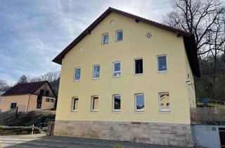 Wohnung mieten in Trendelstr. 1b, 95326 Kulmbach, 4 Zimmer-Wohnung in der Stadt mit Aussicht auf Plassenburg