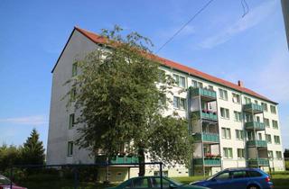 Wohnung mieten in Bertolt Brecht Straße 30, 39638 Gardelegen, Gemütliche 3 Raumwohnung mit Dusche und Balkon