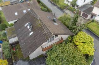 Doppelhaushälfte kaufen in 74226 Nordheim, Doppelhaushälfte - bezugsfrei mit einer Terrasse, zwei sonnigen Balkonen und einer Doppelgarage.