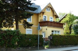 Haus kaufen in 01445 Radebeul, ZFH mit Dachausbau in zentraler und grüner Lage von Radebeul!