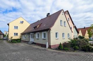 Einfamilienhaus kaufen in 91330 Eggolsheim, Einfamilienhaus in Eggolsheim/Ortsteil Weigelshofen mit Scheune, Unterstellgebäude und Grünfläche