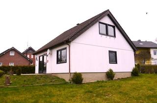 Einfamilienhaus kaufen in Zur Hohlweide, 59964 Medebach, Schönes Einfamilienhaus für die junge Familie mit Sonnenterrasse und großzügigem Garten!