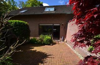 Haus kaufen in 46282 Dorsten, Reihenmittelhaus mit Garten und Garage in schöner Wohnlage von Dorsten-Hardt