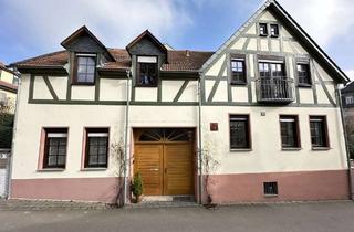 Haus kaufen in 65375 Oestrich-Winkel, Oestrich-Winkel: Top sanierte ehem. "Altdeutsche Weinstube"mit 4 Wohnungen und hoher Renditechance
