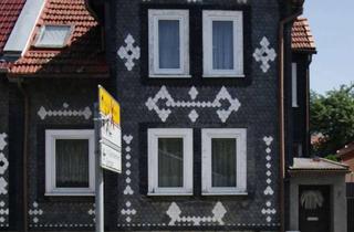 Haus kaufen in 99994 Schlotheim, Sanierungsbedürftiges Reihenendhaus mit Charme