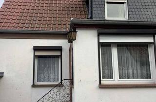 Doppelhaushälfte kaufen in Dreilebener Straße, 39164 Seehausen, Grundsolide Doppelhaushälfte mit Stall und Garten