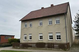 Einfamilienhaus kaufen in 38379 Wolsdorf, Großes Einfamilienhaus mit Garagen-Nebengebäude in Wolsdorf