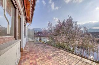 Reihenhaus kaufen in 76534 Lichtental, Naturnahes Reihenhaus mit tollem Balkon und Garage in Baden-Baden