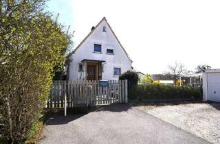 Einfamilienhaus kaufen in 96479 Weitramsdorf, Ein kuscheliges Nest: Kleines EFH mit 2 Garagen und sonnigem Grundstück