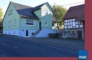 Haus kaufen in 35321 Laubach, Ehem. Hofreite (Massivhaus) mit Garten, gr. Scheune und Hoffläche. Grüner Blick, schöne Landschaft.
