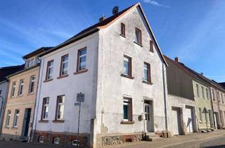 Reihenhaus kaufen in Breite Straße 18, 17139 Malchin, Zentral: Reihenhaus mit Vollkeller - Garage - Innenhof.....