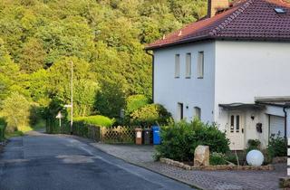 Haus kaufen in 65329 Hohenstein, Geräumiges und saniertes 6-Zimmer-Haus in Hohenstein-Born