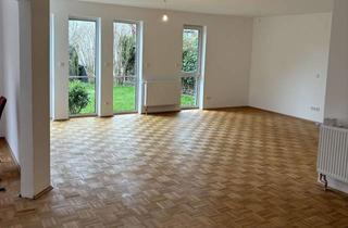 Wohnung kaufen in 59494 Soest, Provisionsfrei im Soester Westen: Erdgeschosswohnung mit eigenem Garten. Erstbezug nach Renovierung