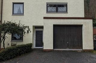 Doppelhaushälfte kaufen in Iselshauserstrasse, 72202 Nagold, Hausbeschreibung