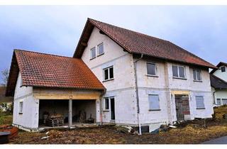 Haus kaufen in 36088 Hünfeld, Hünfeld - Rohbau mit Substanz und Patina, freistehend, ca. 266 m² Wohnfl.