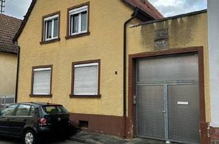 Haus kaufen in 67141 Neuhofen, Neuhofen - Haus mit zwei Wohnungen