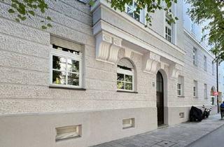 Wohnung kaufen in 81371 München, München - Potentialreiche Dachgeschoss-Maisonettewohnung in einem gepflegten Denkmalschutzobjekt