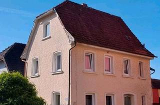 Haus kaufen in 96257 Redwitz an der Rodach, Redwitz an der Rodach - Wohnhaus mit kleinem Garten