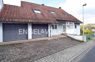 Einfamilienhaus kaufen in 63768 Hösbach, Einfamilienhaus mit Möglichkeit auf zwei Wohneinheiten !