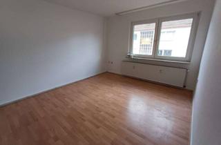 Wohnung mieten in Blumenthalstr. 69, 46045 Altstadt-Süd, Schöne 3-Zimmer Wohnung zu vermieten