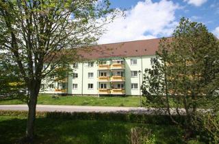 Wohnung mieten in Siedlung Des Friedens 16, 09353 Oberlungwitz, Wohnen mit sonnigem Balkon!!