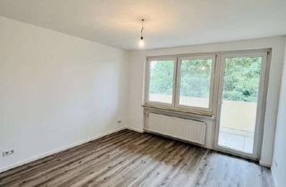 Wohnung kaufen in 61440 Oberursel, Oberursel - Ab Dezember mieterfrei: 2019 komplett renovierte 2 ZI-Wohnung mit Balkon und Aufzug in Oberursel