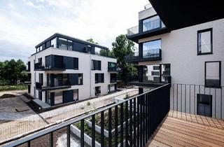 Wohnung kaufen in 12555 Berlin, Berlin - Zugeschnitten auf ein naturverbundenes Leben: 2-Zimmer-Traum mit großem Balkon