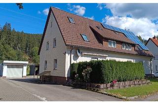 Doppelhaushälfte kaufen in 79822 Titisee-Neustadt, Titisee-Neustadt - Doppelhaushälfte in Neustadt - 2 Wohnungen möglich