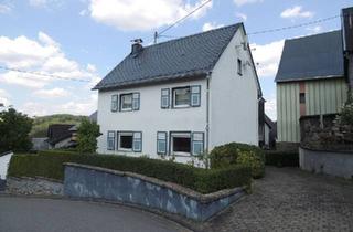 Bauernhaus kaufen in 56858 Peterswald-Löffelscheid, Peterswald-Löffelscheid - Gepflegtes Bauernhaus mit zwei großen Scheunen in Altlay